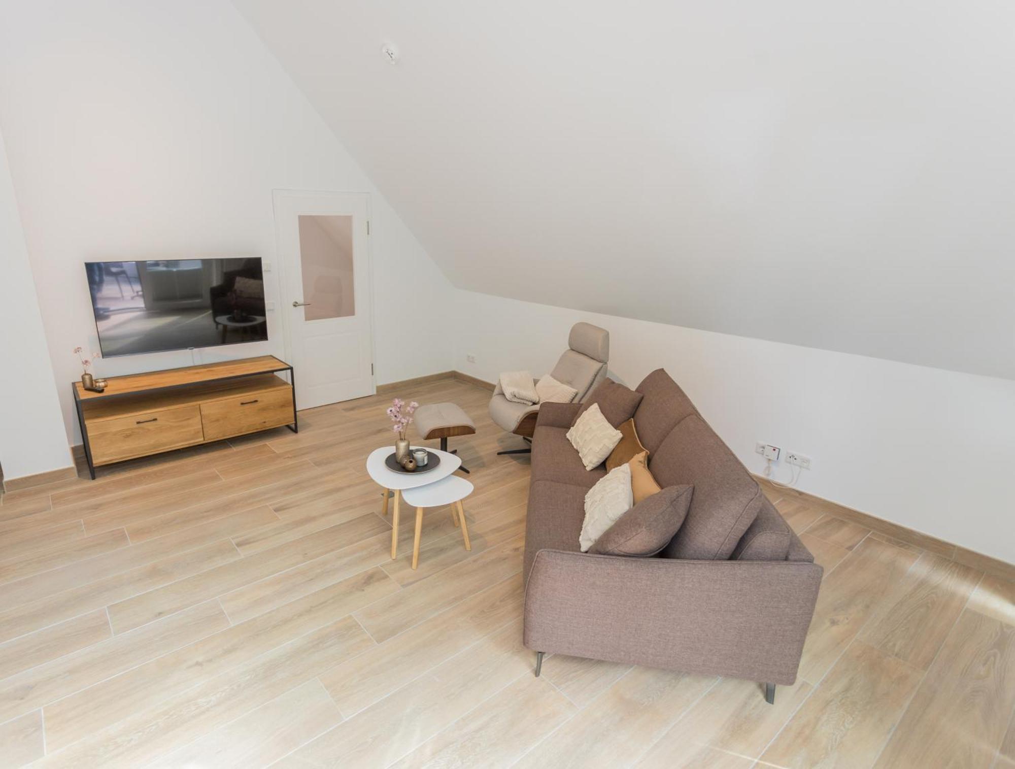 Stilvolles City-Apartment Glocke Людингхаузен Екстериор снимка