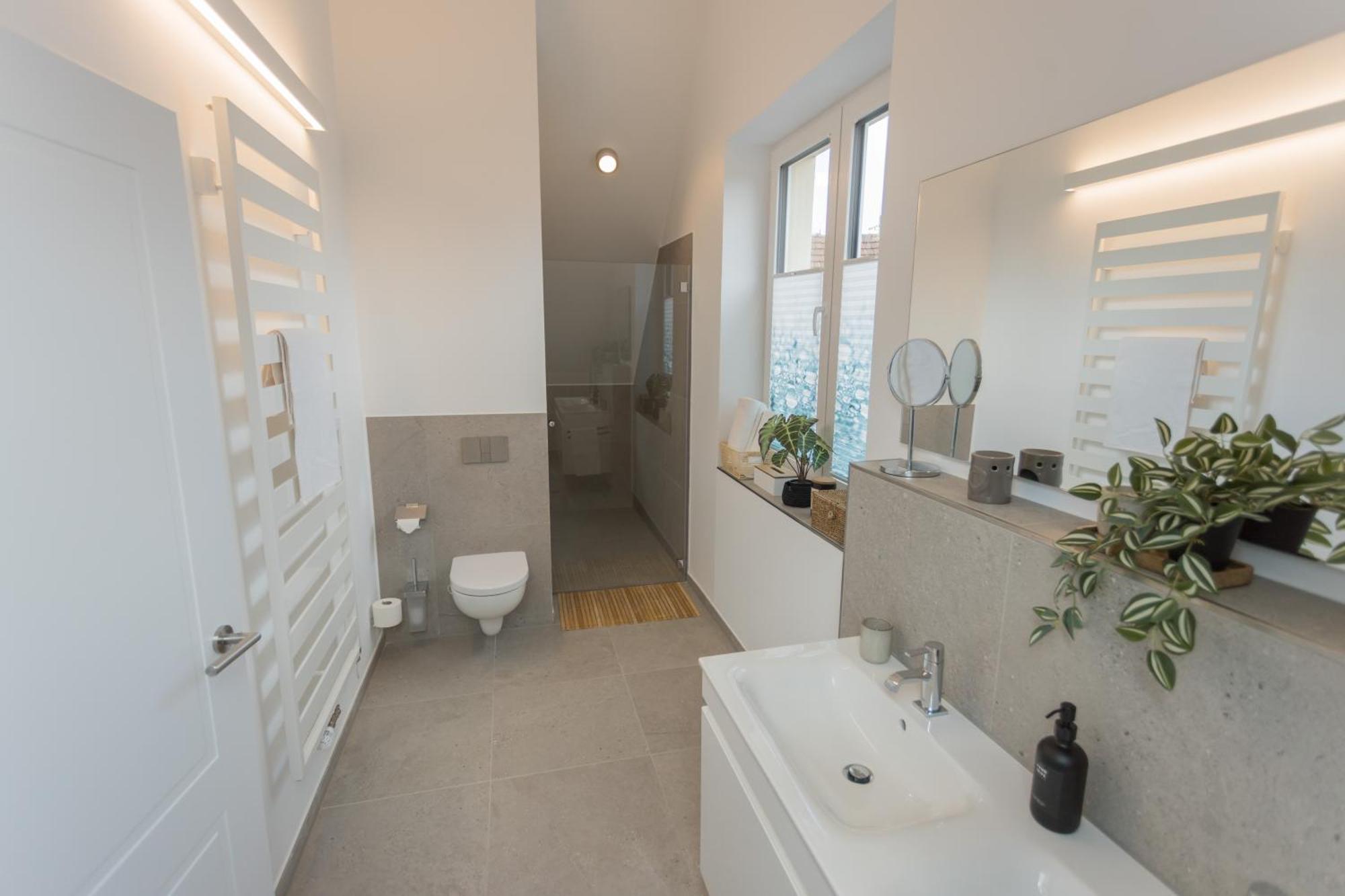 Stilvolles City-Apartment Glocke Людингхаузен Екстериор снимка